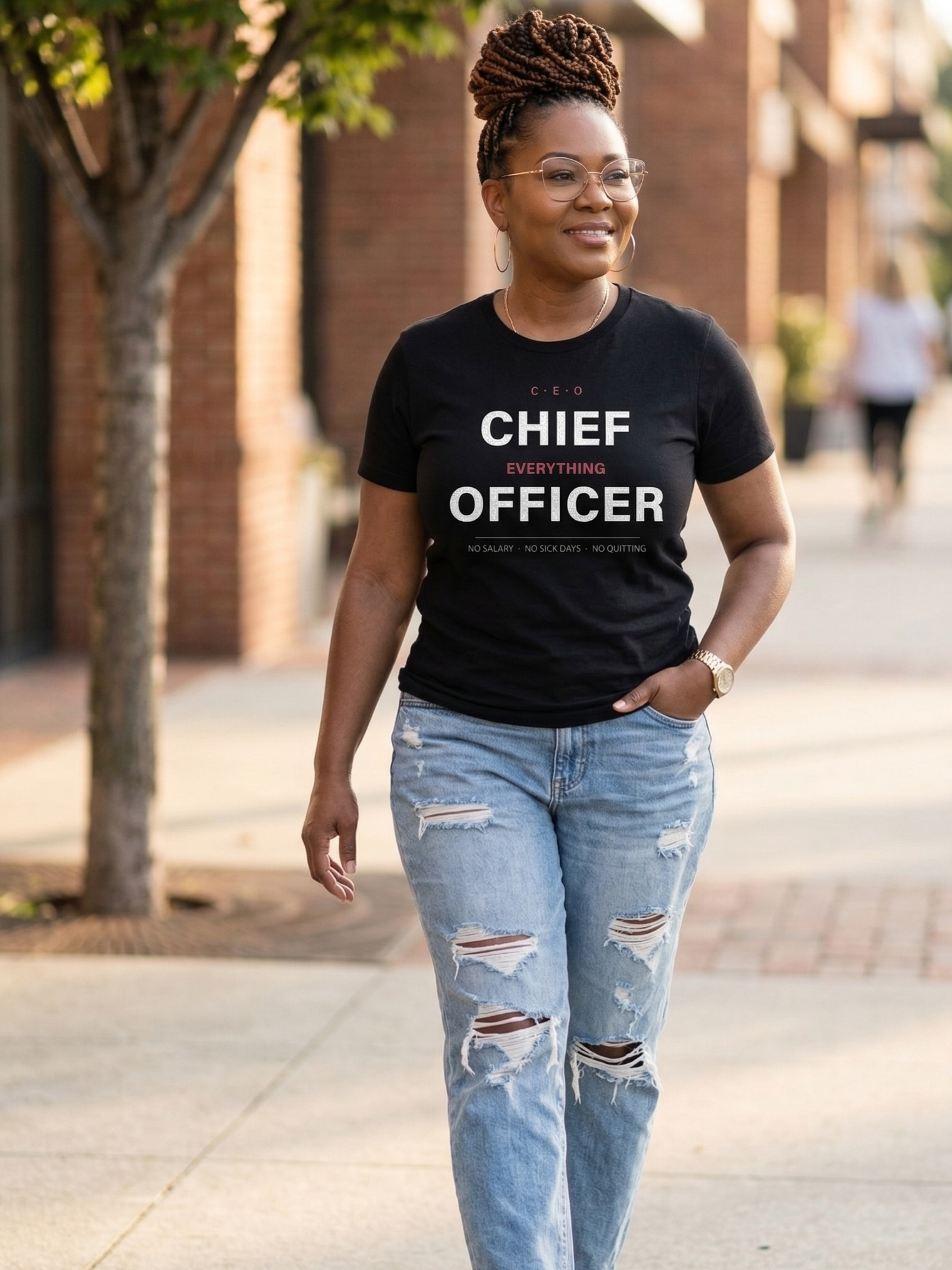 CEO Chief Everything Officer-Funny Mom Shirt | Mothers Day Gift Tee